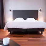 Loft Luxe Hyper Centre: Terrasse/piscine/ Salle De Sport Bed & Breakfast