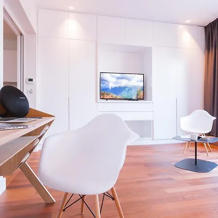 Loft Luxe Hyper Centre: Terrasse/piscine/ Salle De Sport Bed & Breakfast 4*