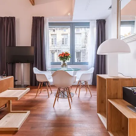Bed and breakfast Loft Luxe Hyper Centre: Terrasse/piscine/ Salle De Sport Burdeos
