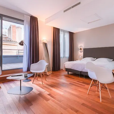 Loft Luxe Hyper Centre: Terrasse/piscine/ Salle De Sport בורדו